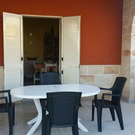 Casa Vacanza Via Lazio Torre Lapillo Dış mekan fotoğraf
