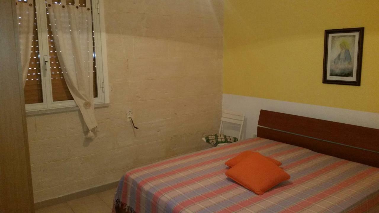 Casa Vacanza Via Lazio Torre Lapillo Dış mekan fotoğraf